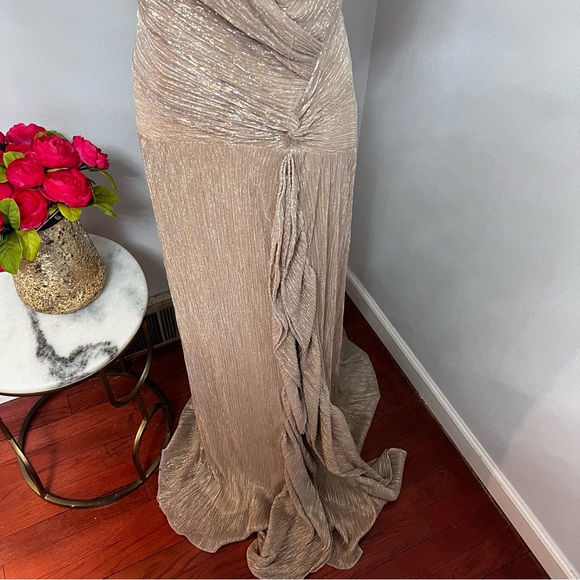 XSCAPE Gold Off Shoulder Short Sleeve Cascading Ruffle Full-Length Formal Gown - Picture 13 of 13